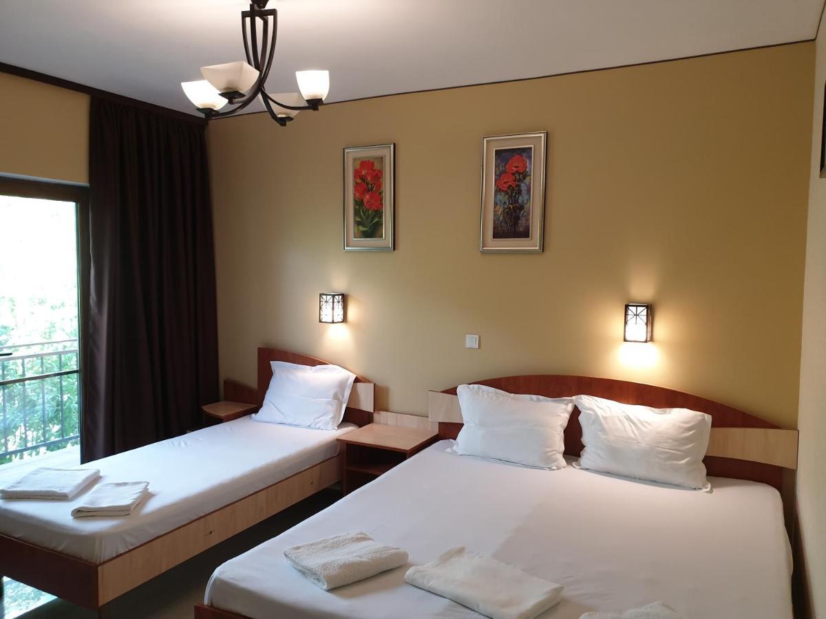 Ferienwohnung Casa Adrian Două Mai Zimmer foto