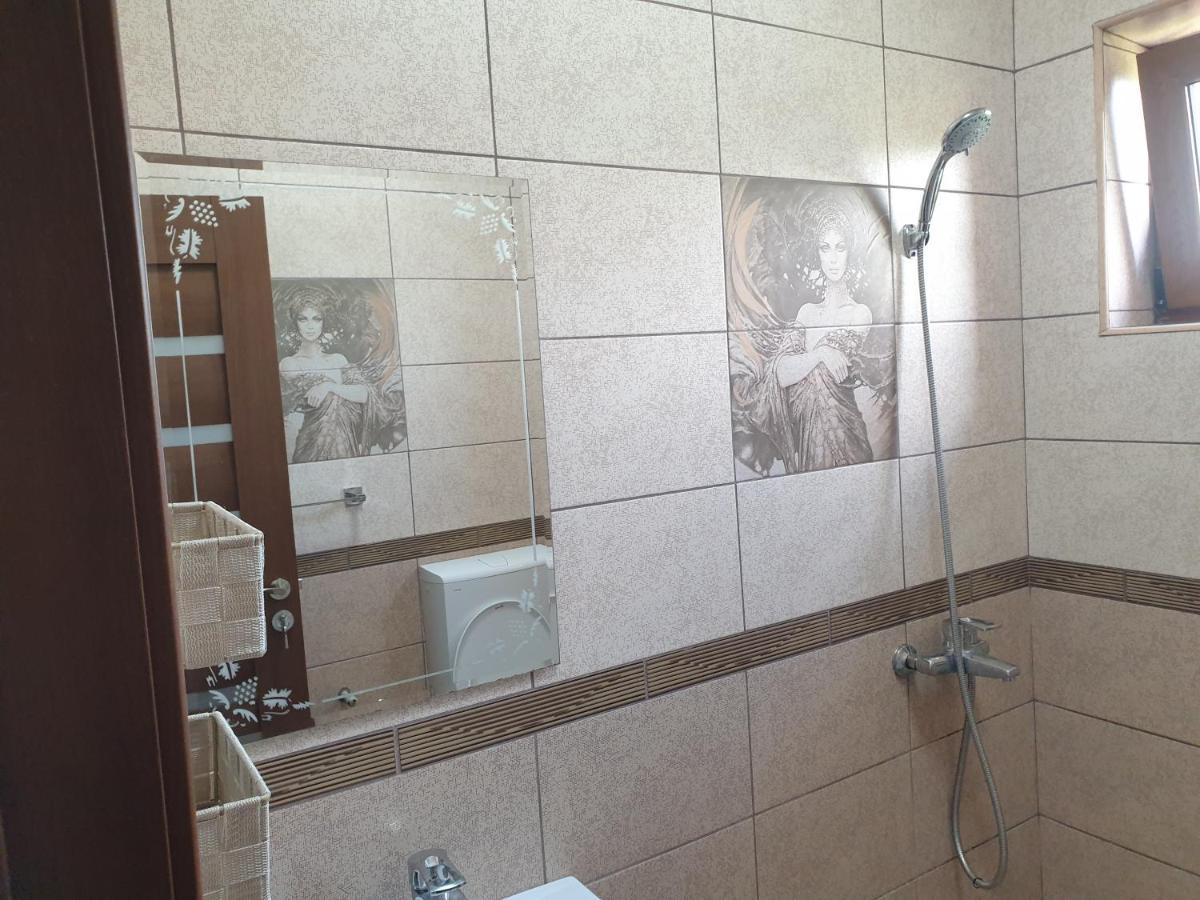 Ferienwohnung Casa Adrian Două Mai Zimmer foto