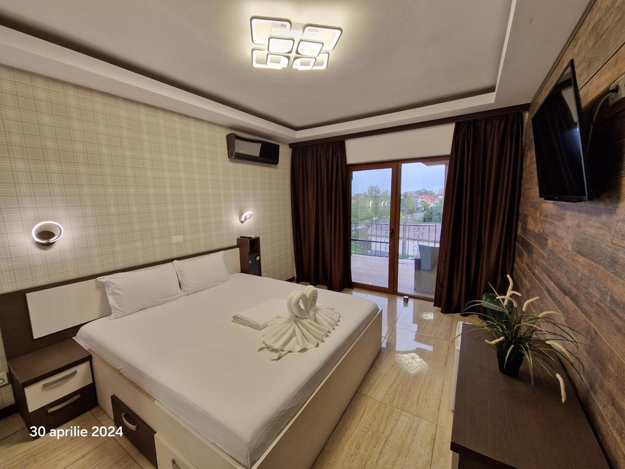 Ferienwohnung Casa Adrian Două Mai Zimmer foto