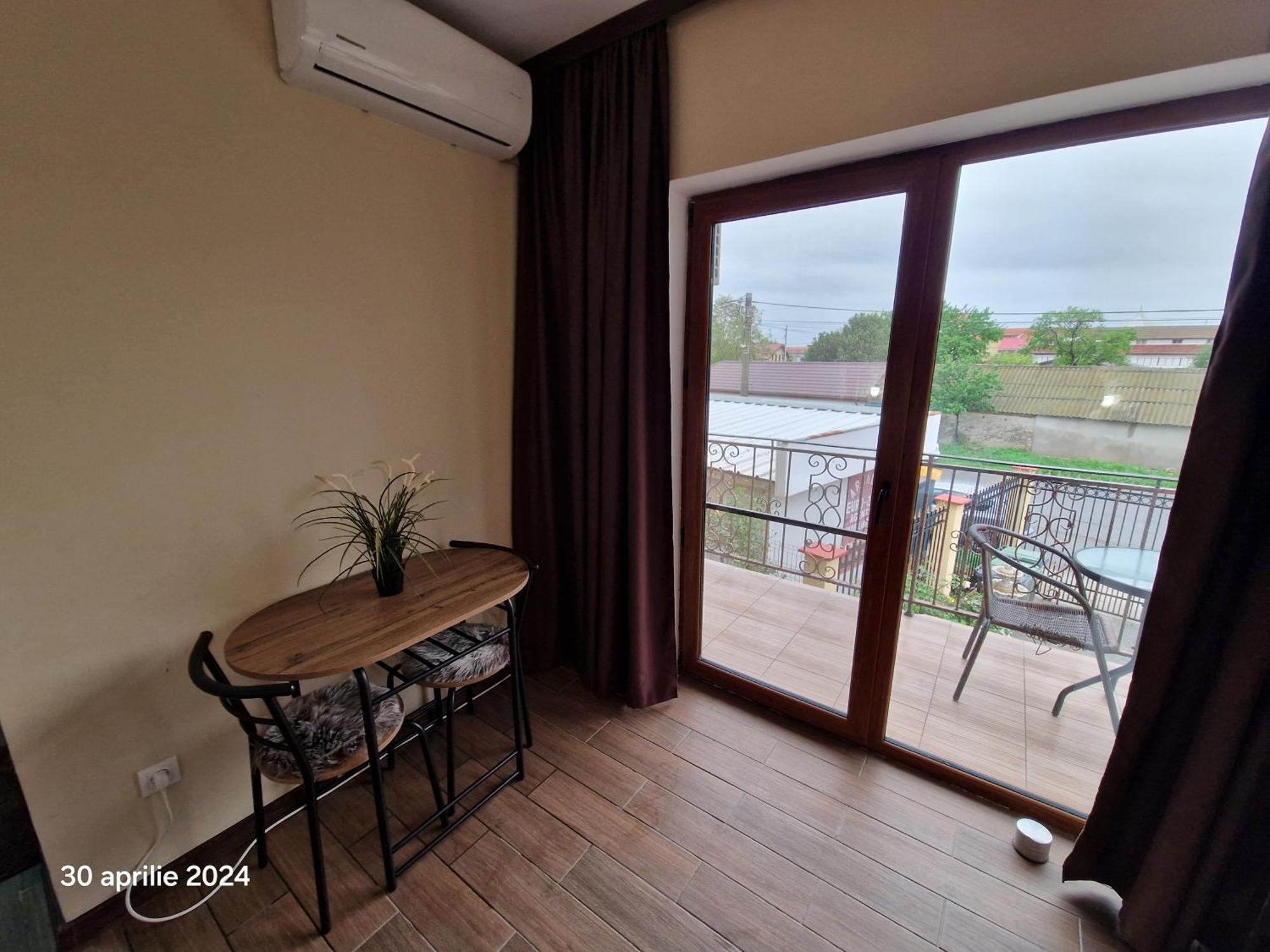 Ferienwohnung Casa Adrian Două Mai Zimmer foto