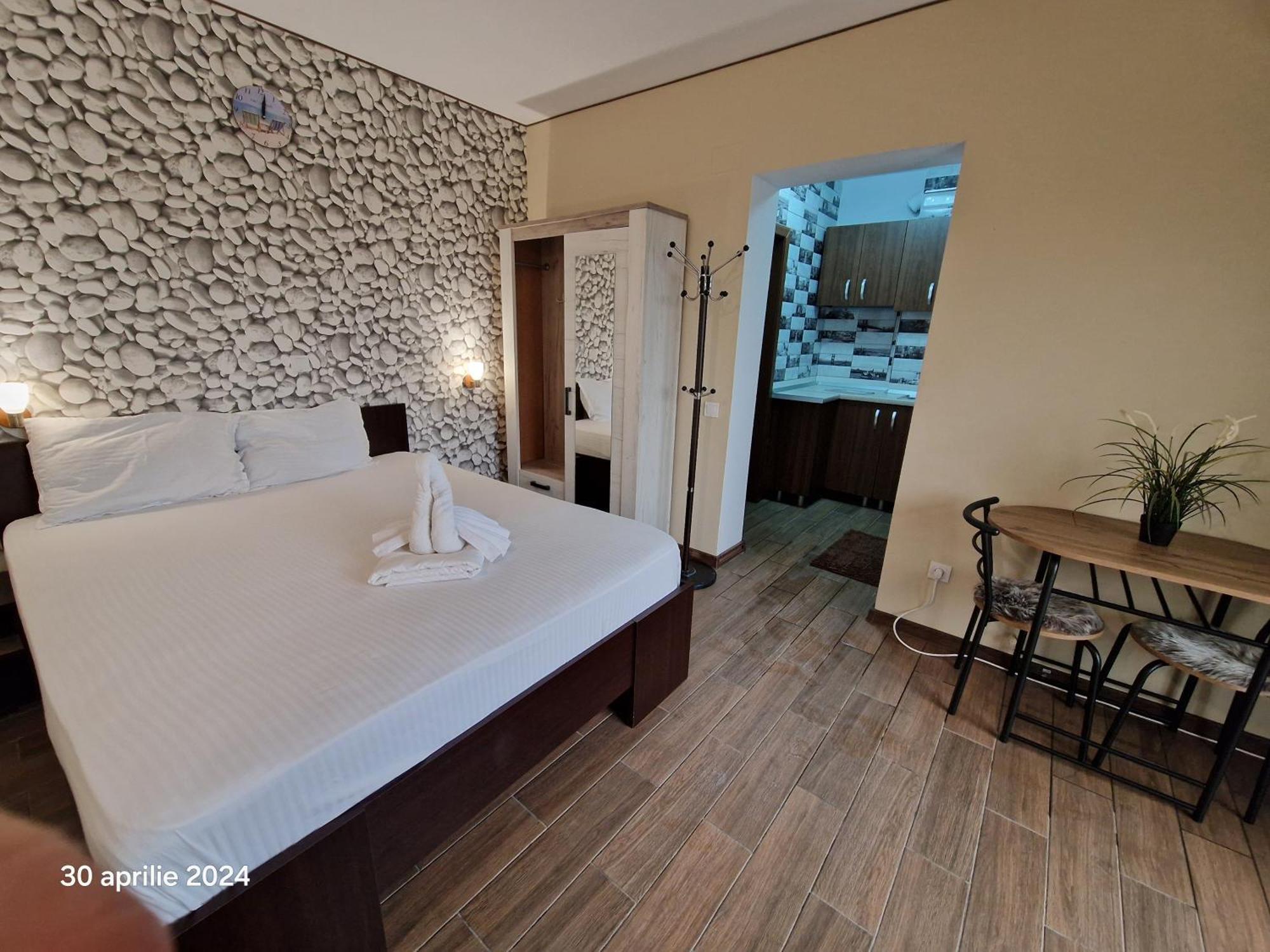 Ferienwohnung Casa Adrian Două Mai Zimmer foto